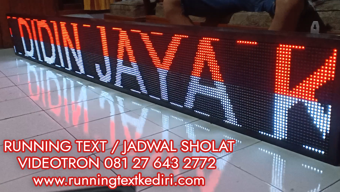 <p>Running text merupakan salah satu media informasi yang berhubungan dengan tulisan berjalan melalui led yang digunakan untuk memperoleh daya tarik serta informasi yang lebih akurat mengenai suatu produk yang diinginkan.</p>